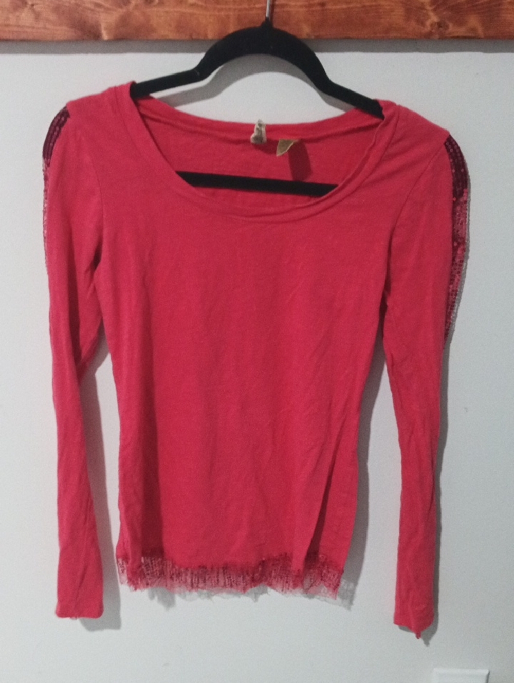 Women's Long-Sleeve Red Lace-Trim Top
